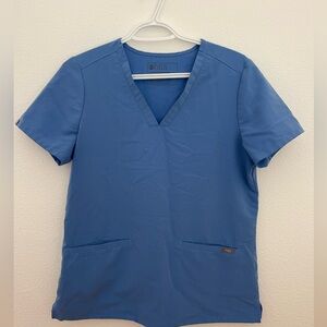 Casma scrub top
